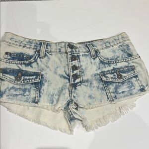 Denim Frayed Hem Women Shorts by Carmar size 28